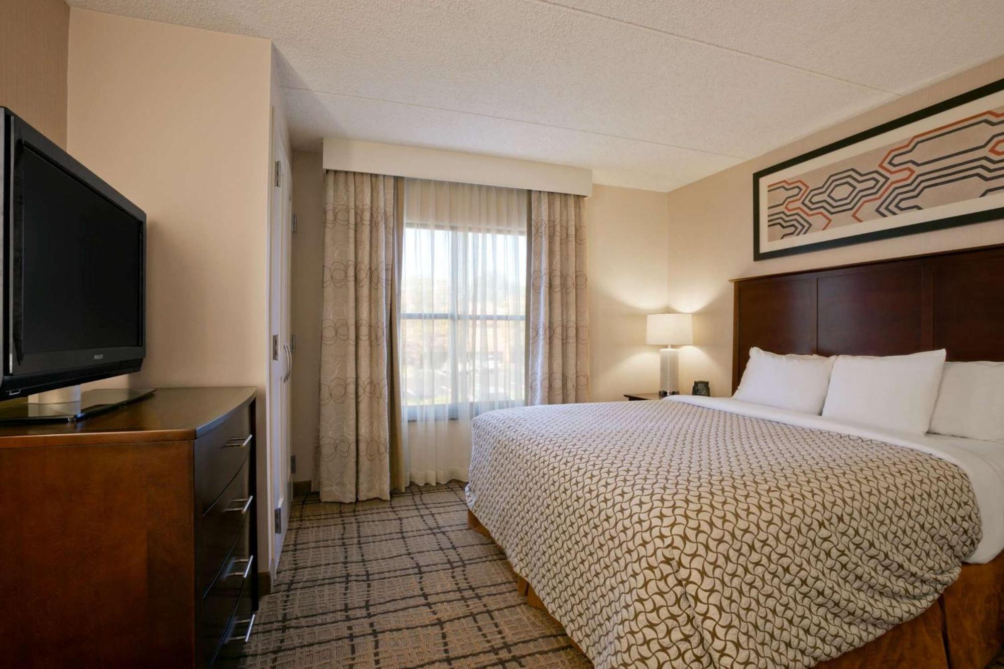 Embassy Suites Cleveland - Beachwood Dış mekan fotoğraf